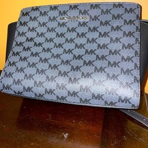 MK CROSSBODY Purse